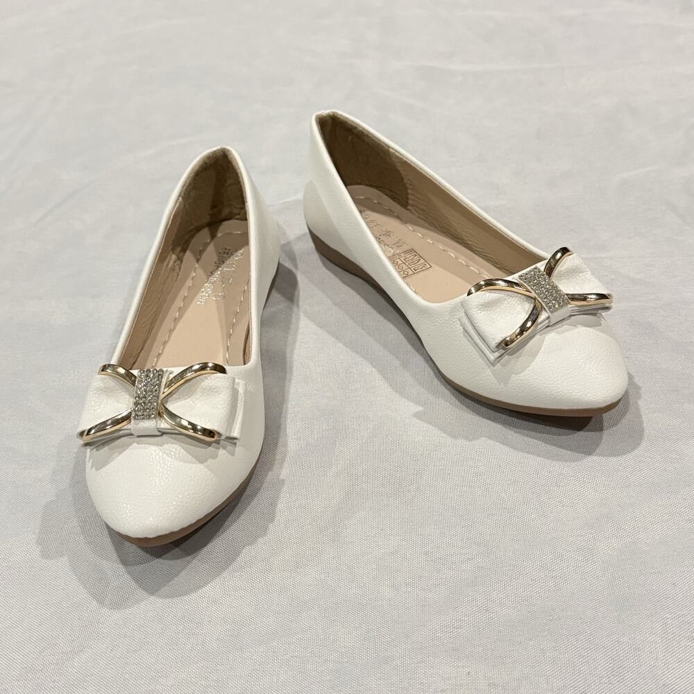 New Women’s White Golden leather Flat Heel Comfort Shoes Pumps Casual Slip